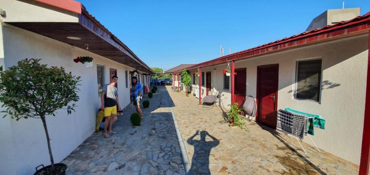 Appartement Pagini Din Vama à Vama Veche Extérieur photo